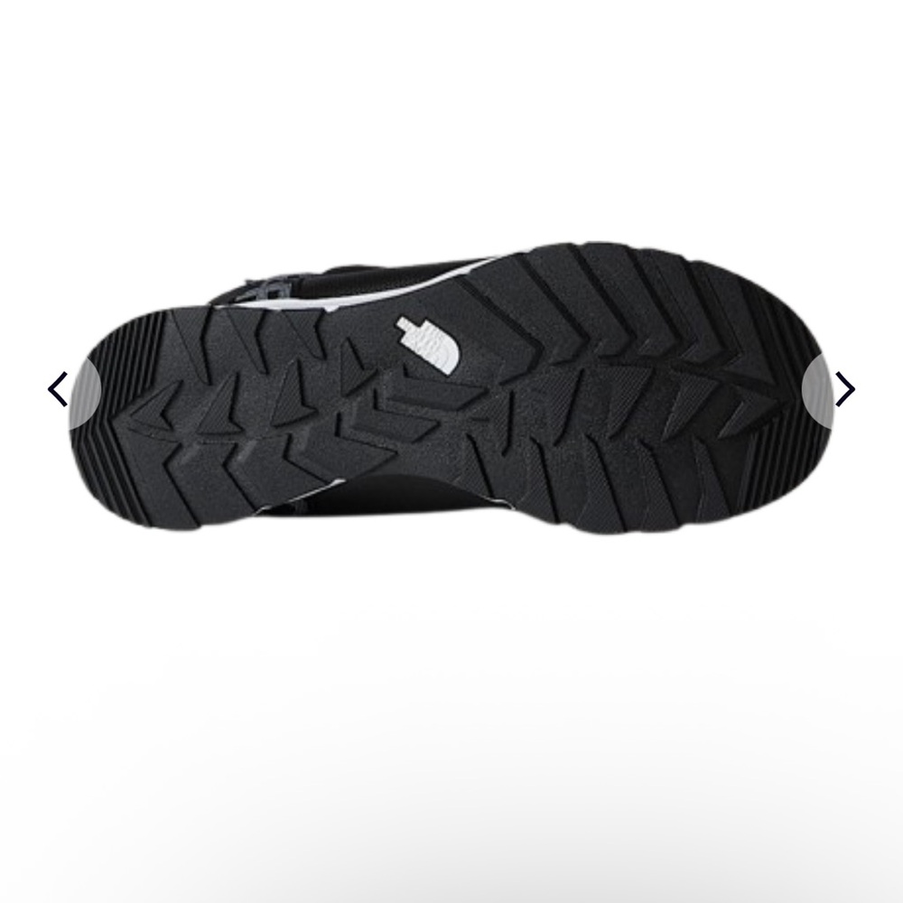 The North Face Thermoball Pull-on Waterproof Boots. - Picture 4 of 7